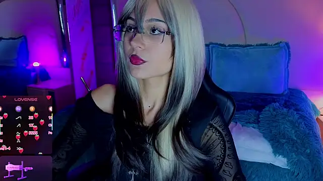 Abbydreams  online show from February 9, 2026, 7:45 pm