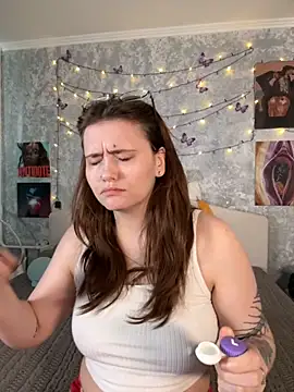 Snapshot of Sabrina_shells chatting on November 22, 2025, 9:52 am Sabrina shells online show from November 22, 2025, 9:52 am