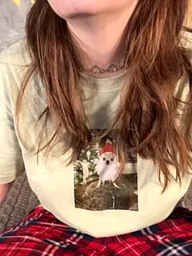 Snapshot of Sabrina_shells chatting on November 26, 2025, 9:42 am Sabrina shells online show from November 26, 2025, 9:42 am