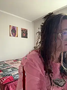 Sabrina shells online show from May 15, 2026, 9:07 am