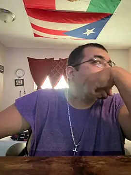 Snapshot of cloudy_couple444 chatting on September 28, 2025, 6:59 pm cloudy couple444 online show from September 28, 2025, 6:59 pm