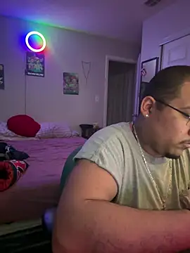 Snapshot of cloudy_couple444 chatting on March 11, 2025, 7:35 am cloudy couple444 online show from March 11, 2025, 7:35 am