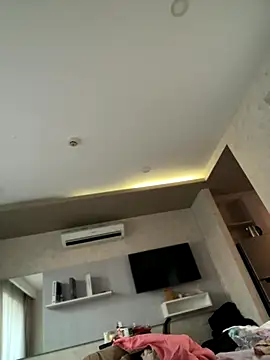 Snapshot of AndreaMood chatting on November 23, 2025, 11:26 pm AndreaMood online show from November 23, 2025, 11:26 pm