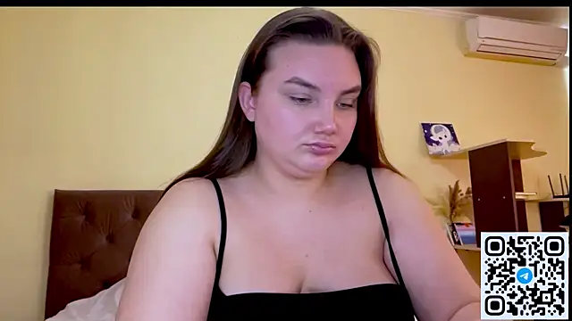 Dreamyblushfairy online show from April 5, 2026, 3:19 pm