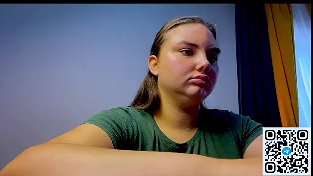 Snapshot of Dreamyblushfairy chatting on July 2, 2026, 7:25 am Dreamyblushfairy online show from July 2, 2026, 7:25 am