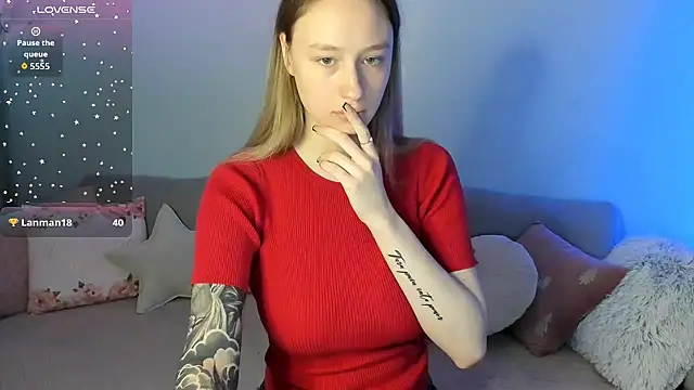 Snapshot of Haley_Vixen chatting on April 28, 2026, 8:08 am Haley Vixen online show from April 28, 2026, 8:08 am