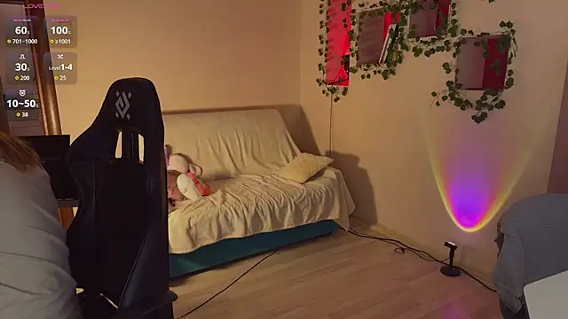 RobertAndLinela online show from February 20, 2026, 11:23 am