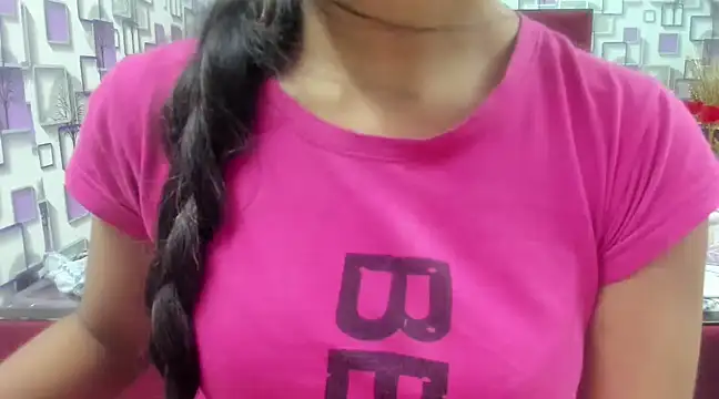 Somiya87 online show from March 19, 2025, 6:44 pm