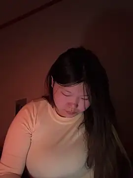 Snapshot of Happyou2 chatting on March 9, 2025, 3:16 pm Happyou2 online show from March 9, 2025, 3:16 pm