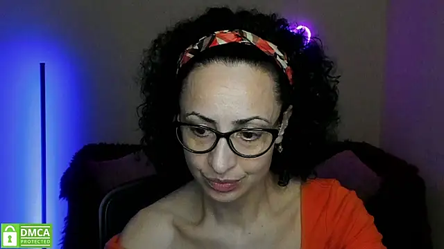 Arianasweety23 online show from March 18, 2025, 6:28 pm