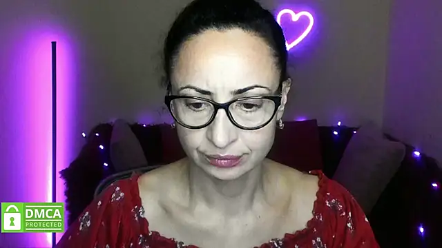 Arianasweety23 online show from December 14, 2025, 6:24 pm