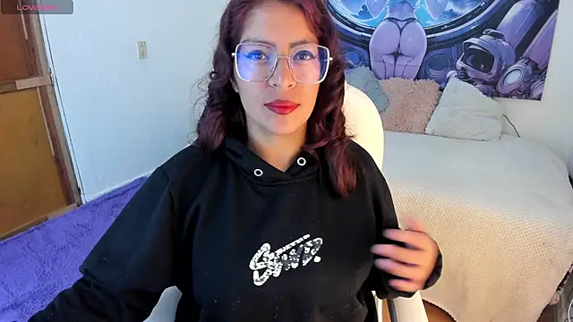 Snapshot of Irene_Grey20 chatting on November 5, 2025, 2:14 am Irene Grey20 online show from November 5, 2025, 2:14 am