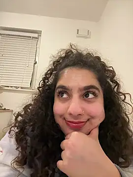 Snapshot of fayfay2002 chatting on January 29, 2025, 10:43 pm fayfay2002 online show from January 29, 2025, 10:43 pm