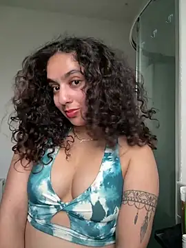 Snapshot of fayfay2002 chatting on January 26, 2025, 3:25 pm fayfay2002 online show from January 26, 2025, 3:25 pm