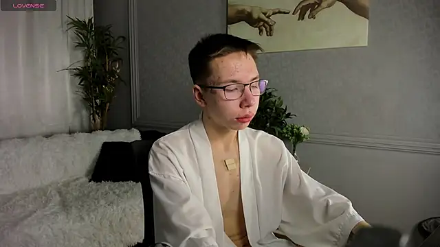Snapshot of Ken_Feels chatting on January 27, 2025, 3:39 pm Ken Feels online show from January 27, 2025, 3:39 pm