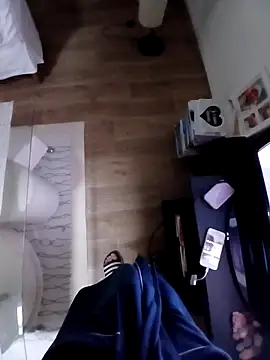 rominoucoquin online show from September 23, 2025, 7:48 am