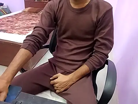 IamRentedBoybfriend online show from January 14, 2026, 2:26 am