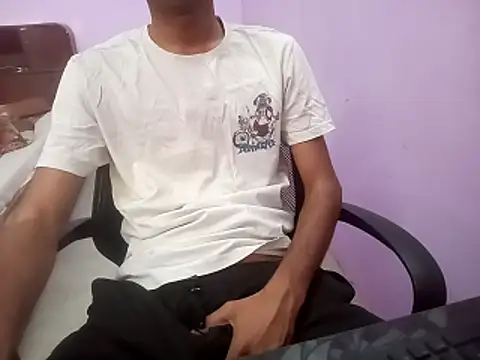 IamRentedBoybfriend online show from March 18, 2026, 2:15 am