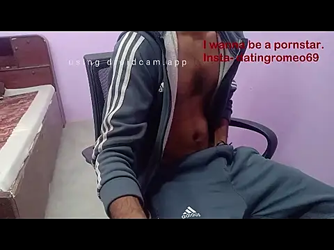 IamRentedBoybfriend online show from January 17, 2026, 8:01 pm