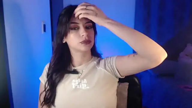 nala-saphir online show from November 27, 2025, 5:52 am