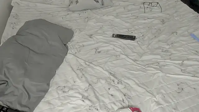 Snapshot of kyle_898 chatting on January 11, 2025, 10:18 pm kyle 898 online show from January 11, 2025, 10:18 pm