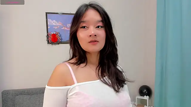 Snapshot of Maekko chatting on November 8, 2025, 9:29 pm Maekko online show from November 8, 2025, 9:29 pm