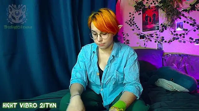 TrickyKitsune online show from August 2, 2026, 3:42 pm