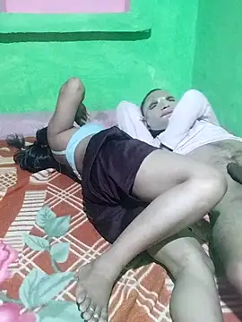 Coupleshow47 online show from March 29, 2026, 9:27 pm