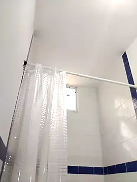 Snapshot of Mia_WAll chatting on January 15, 2025, 7:34 pm Mia WAll online show from January 15, 2025, 7:34 pm