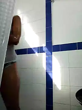 Snapshot of Mia_WAll chatting on January 21, 2025, 7:17 pm Mia WAll online show from January 21, 2025, 7:17 pm