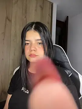 pretty angela1 online show from January 11, 2026, 1:01 am