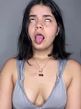 Snapshot of pretty_angela1 chatting on March 19, 2025, 4:57 am pretty angela1 online show from March 19, 2025, 4:57 am