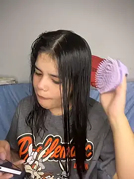 Snapshot of pretty_angela1 chatting on July 18, 2026, 7:50 am pretty angela1 online show from July 18, 2026, 7:50 am