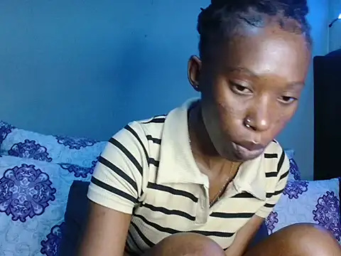 xxSexyTalia28 online show from November 19, 2025, 6:19 pm