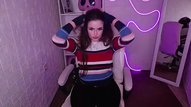 StellaFrost online show from November 22, 2025, 3:33 pm