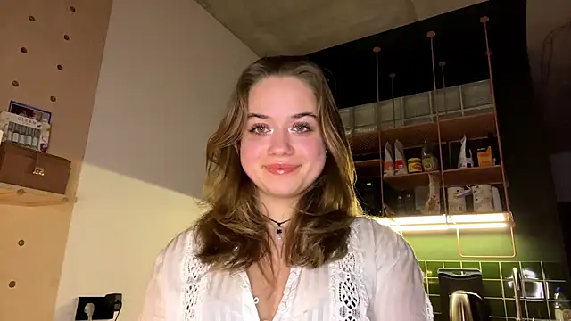 RoxyStar17 online show from January 29, 2025, 8:25 pm