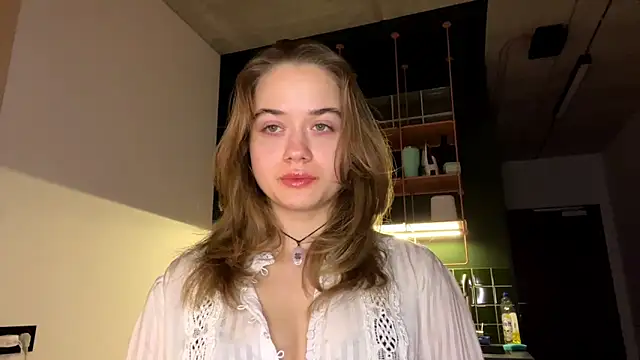 RoxyStar17 online show from January 13, 2025, 8:26 pm