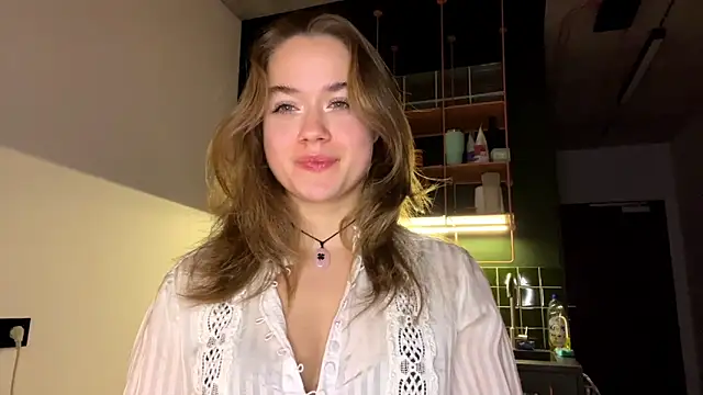 RoxyStar17 online show from January 10, 2025, 8:15 pm