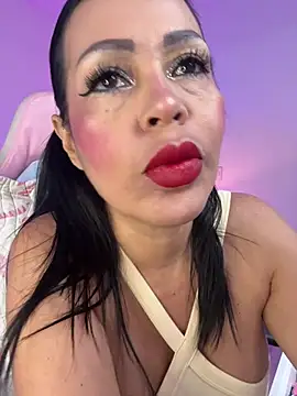 Snapshot of KarolRubi1 chatting on January 11, 2026, 8:49 pm KarolRubi1 online show from January 11, 2026, 8:49 pm