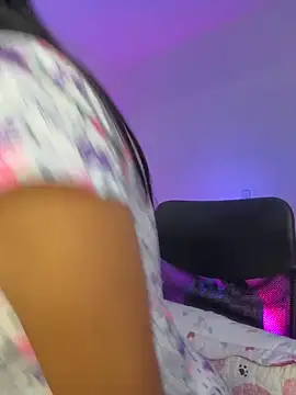 Snapshot of KarolRubi1 chatting on March 20, 2026, 11:28 pm KarolRubi1 online show from March 20, 2026, 11:28 pm