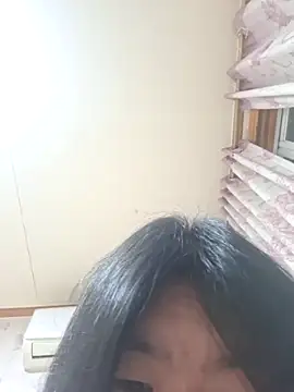 Snapshot of Lee0613 chatting on December 24, 2024, 6:17 pm Lee0613 online show from December 24, 2024, 6:17 pm