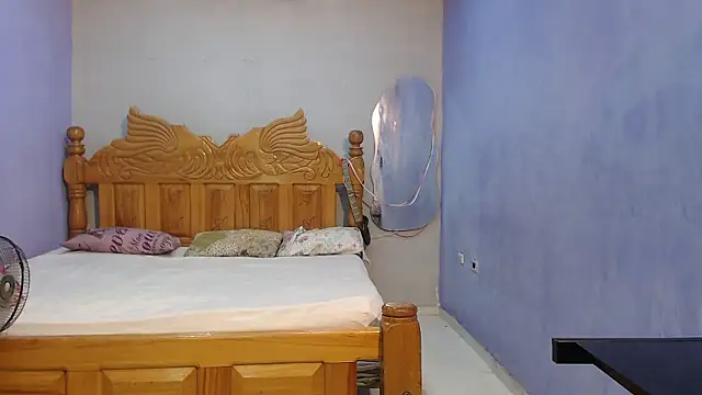 Coral0403 online show from January 10, 2026, 5:52 pm