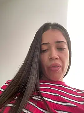 Snapshot of Liam_OH chatting on February 14, 2025, 8:37 pm Liam OH online show from February 14, 2025, 8:37 pm