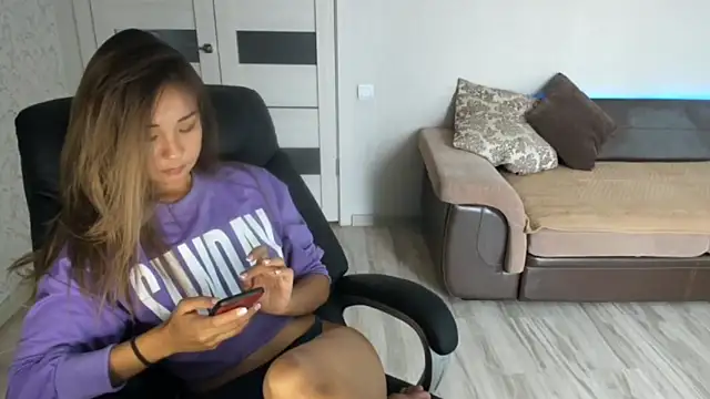 karishee online show from November 6, 2025, 7:40 pm