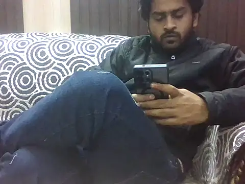Snapshot of indihotguy chatting on January 15, 2026, 12:25 am indihotguy online show from January 15, 2026, 12:25 am