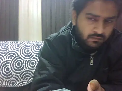 Snapshot of indihotguy chatting on January 13, 2026, 10:52 am indihotguy online show from January 13, 2026, 10:52 am