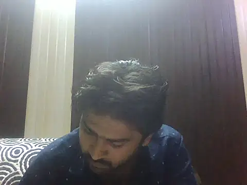 indihotguy online show from September 18, 2025, 9:56 am