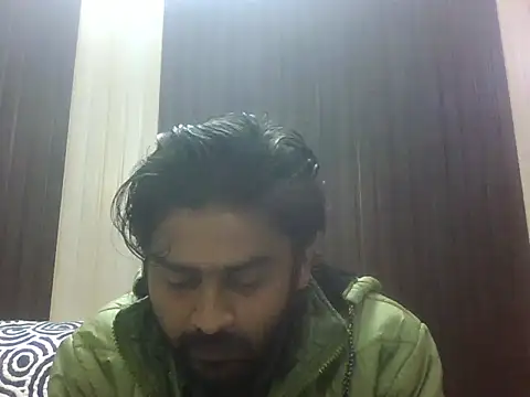 Snapshot of indihotguy chatting on December 22, 2025, 9:42 am indihotguy online show from December 22, 2025, 9:42 am