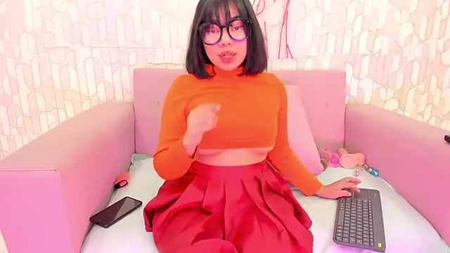 Snapshot of CATTLEYA_BIANCHI145 chatting on October 6, 2025, 3:08 am CATTLEYA BIANCHI145 online show from October 6, 2025, 3:08 am