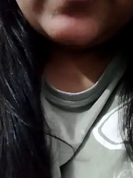 queen pari online show from September 10, 2025, 9:25 pm